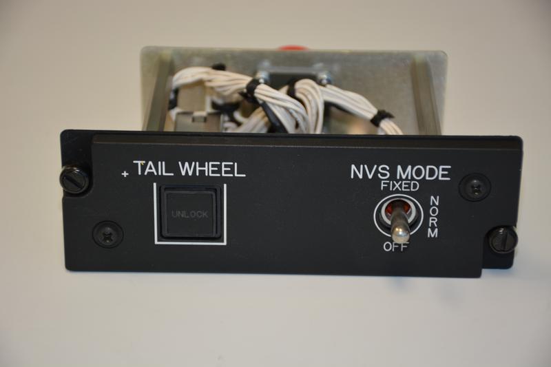 AH-64 TAIL WHEEL LOCK/NVG MODEL PANEL